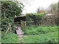 Footbridge and stile, Kettle End, Weedon Lois in NN12 8PN