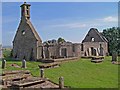 Ruined Eassie Church and cemetery in DD8 1SG