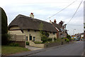 Thatched houses near Station Road, Lower Road crossroads in OX39 4QB