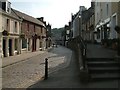 A cobbled road in South Queensferry in EH30 9JZ