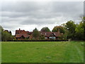 House at end of Rye Hill Lane from the footpath in Broughton Hackett