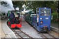 Leighton Buzzard Railway - mass whistle blow in LU7 4TU