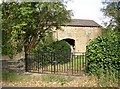 Former barn, Gawthorpe Green Lane, Lepton in HD8 0NJ