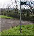 Bilingual public footpath sign, Bettws in CF32 8UN