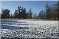 Snow in Stockwood Park in LU1 4LX