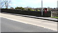 Gwscwm Road postbox, Pembrey in SA16 0NQ