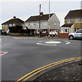 B4595 mini-roundabout, Beddau in CF38 2SU