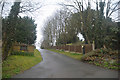 Edlesborough : Driveway in LU6 2RB