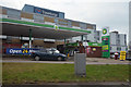 Luton : BP Petrol Station in LU4 8SW