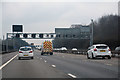 Central Bedfordshire : M1 Motorway in LU1 1UR