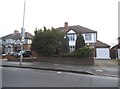 Houses on Malden Road, Worcester Park in KT3 5RL