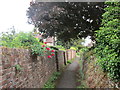 Footpath from the church, Cleeve Prior in WR11 8LG