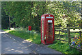 Telephone box on School Lane, Redbourne in DN21 4QP