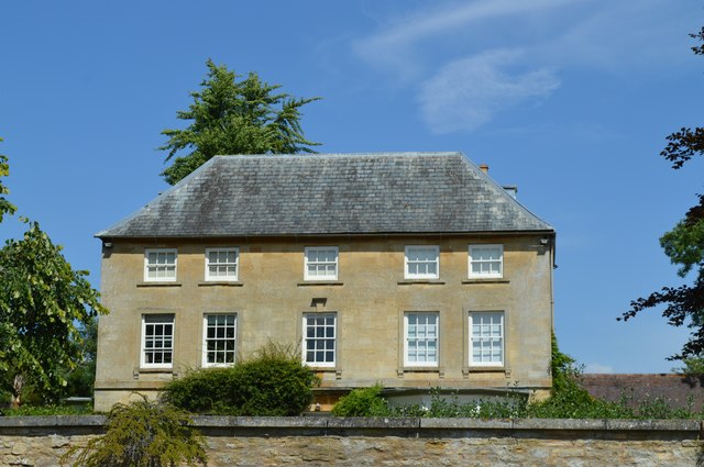 Berkeley House, Overbury in GL20 7JP