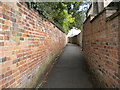 Footpath to Hall Dyke, Spondon in DE21 7AT