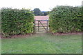 Gate on the bridleway to Cobbler's pits spinney in OX17 3QG