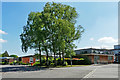 Chiltern Edge School, buildings and trees in RG4 9SH