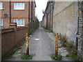 South Harrow: Footpath at the foot of The Viaduct in HA2 0PL