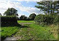 Footpath towards Stretton Fields Farm driveway in Stretton Baskerville