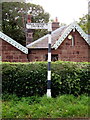 Old Direction Sign - Signpost by Chapel House Lane, Puddington in CH64 5SQ