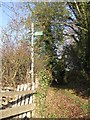 Footpath to the northeast from Watery Lane in HP23 4PZ