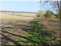 Field edge footpath on the outskirts of Rothwell in LN7 6XE