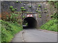 Lochburn Road passes under the canal in G23 5AF