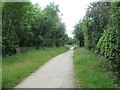 Former Cheltenham to Stratford-upon-Avon railway line - Bridge over Marchfont Brook in CV37 8JW