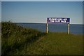 Pakefield : cliff edge warning sign in NR33 7PQ