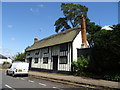 Thatched cottage on the Tower Hill Much, Hadham in SG10 6BU
