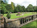 Lawnt Plas Talygarn / Lawn at Talygarn Manor in CF72 9BA