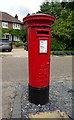 George VI postbox on Oakridge Avenue, Radlett in WD7 7HN