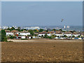 View towards houses on Thong Lane, and beyond in DA12 4LB