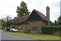 Thatched house on Abingdon Road, Tubney in OX13 5QL
