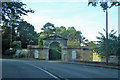 Former gateway to Cramond House in EH4 6NH