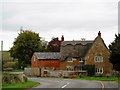 Sutton Bassett Thatched Cottage in Sutton Bassett