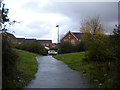 Footpath to Poppy Drive, Tame Bridge in WS5 4QB