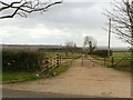 The lane to Tickencote Lodge Farm in Tickencote