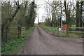 Footpath towards The New Barn and The Aylesbury Ring in HP23 4PR