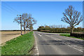Cambridge Road: the Washpit Lane turn in CB23 1EU