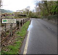 Southern boundary sign, Clyne/Clun in Castell-nedd Port Talbot - Neath Port Talbot