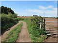 Monarch's Way Path leaving Lizzies Farm in B61 0QG