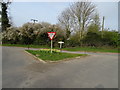 Road junction, Kirkburn in YO25 9EE