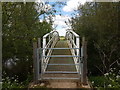 Footbridge to Drayton St Leonard in OX10 7AA