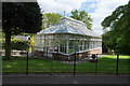 Magnificent greenhouse in DE3 0DR