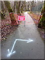 Llwybr Troed  Ar Gau / Footpath Closed in Parc Meurig, Bethesda in Bethesda Community