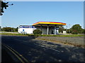 Recently closed down Drayton Motors near Clatterbridge Hospital (B5151) in CH63 4JB