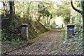 Track to Theobald Farm in TN21 8EA
