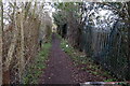 Footpath towards Houghton Regis in LU6 1BX