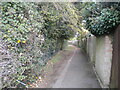 Footpath to Ruskin Lane, Hitchin in SG4 0NF